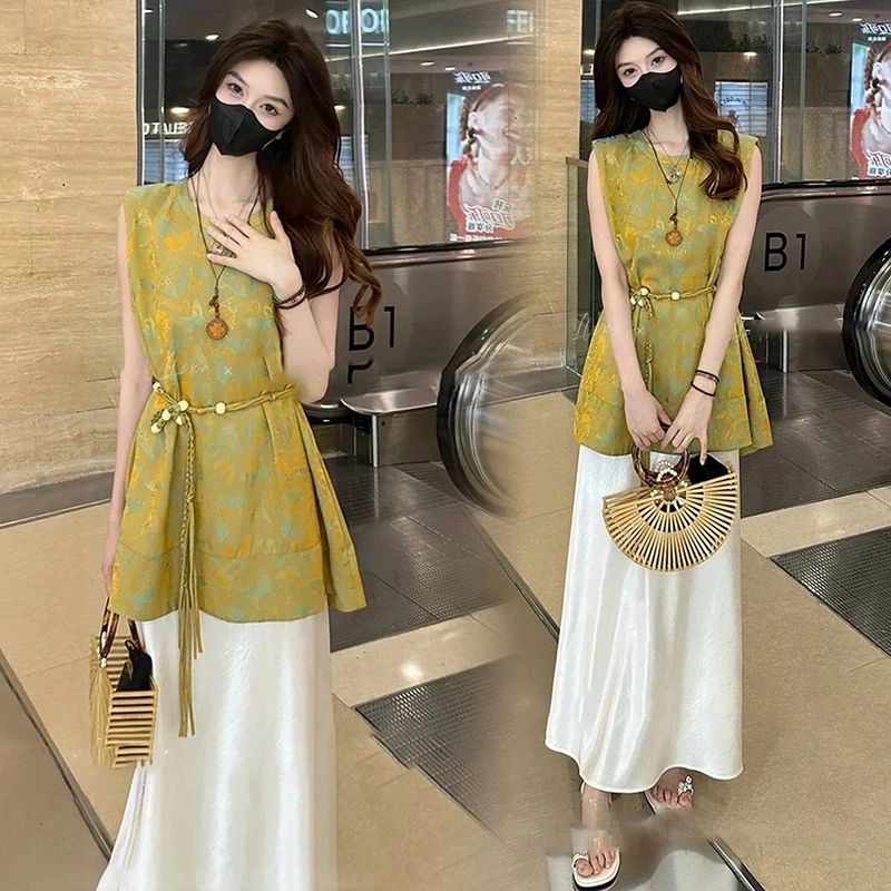 新中式连衣裙套装女2025夏季新款洋气提花马甲背心半身裙三件套潮