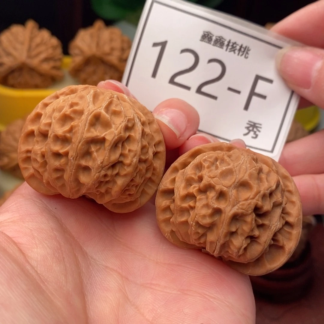 文玩核桃把件宫灯40