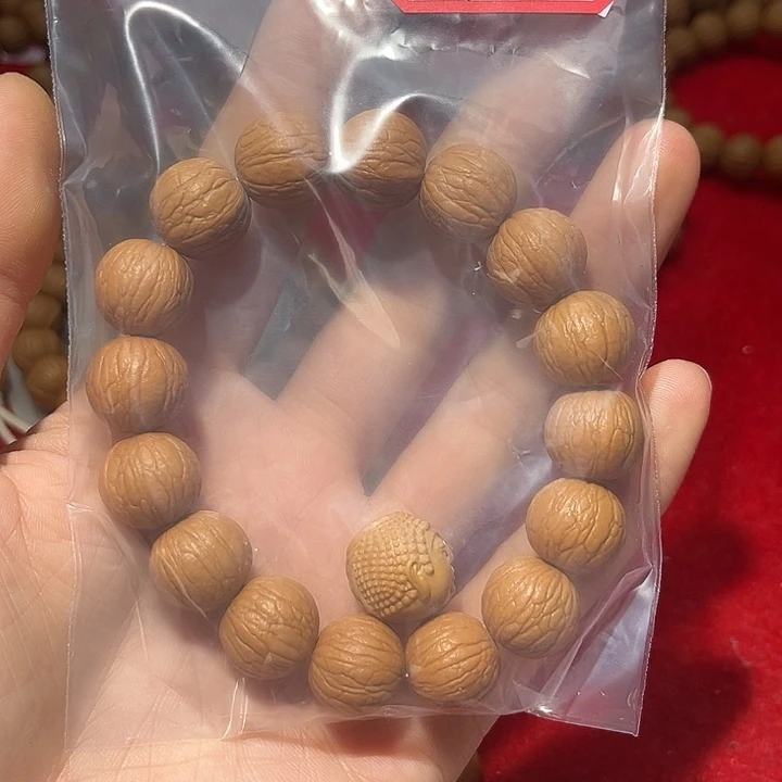 猴头核桃吊坠在****谁16同尺聚宝盆加一念之间