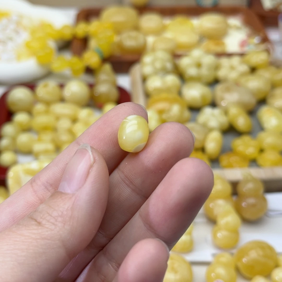 【闪购商品】未镶嵌蜜蜡裸石配饰