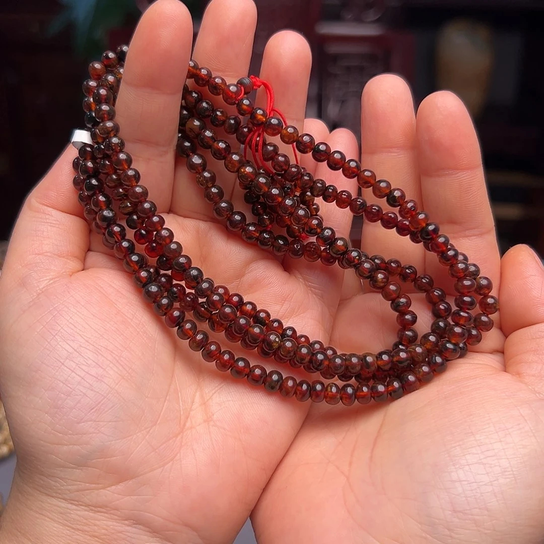 琥珀裸石未镶嵌抚顺琥珀20426多样性发其一