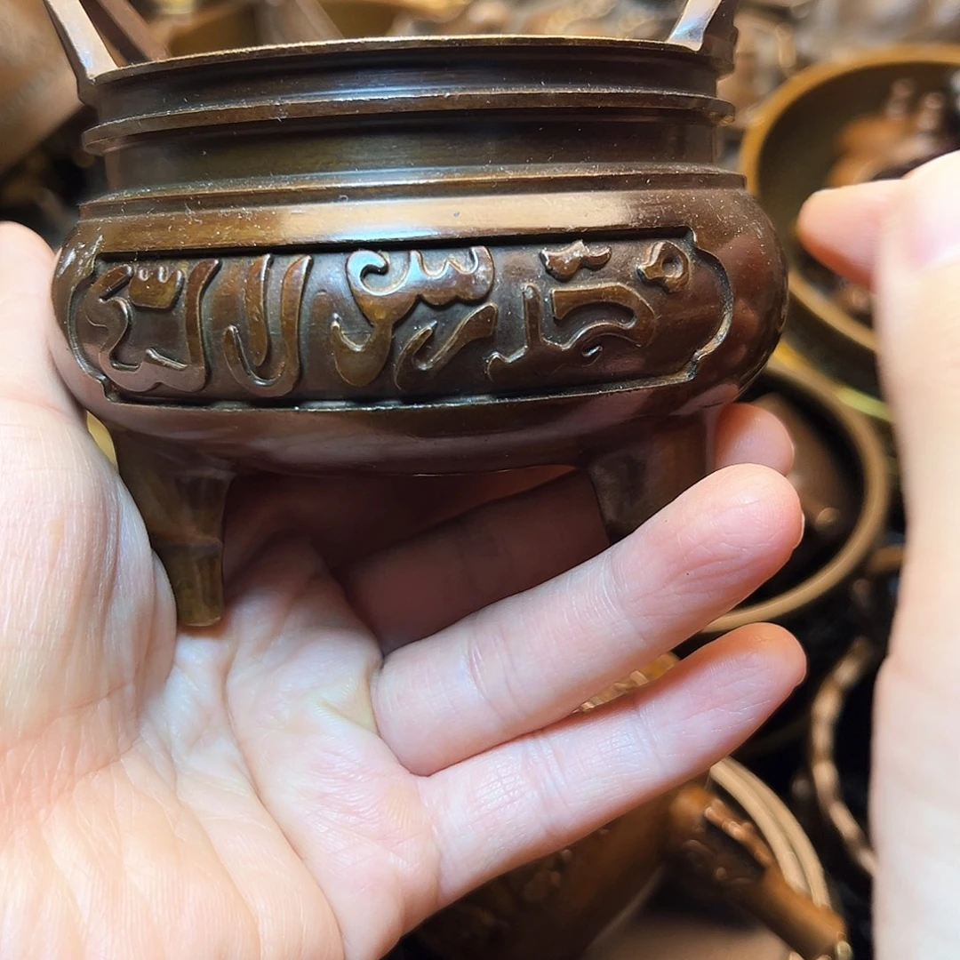 精美铜器工艺品等
