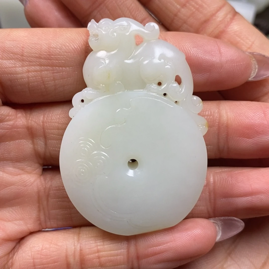 和田玉挂件未镶嵌