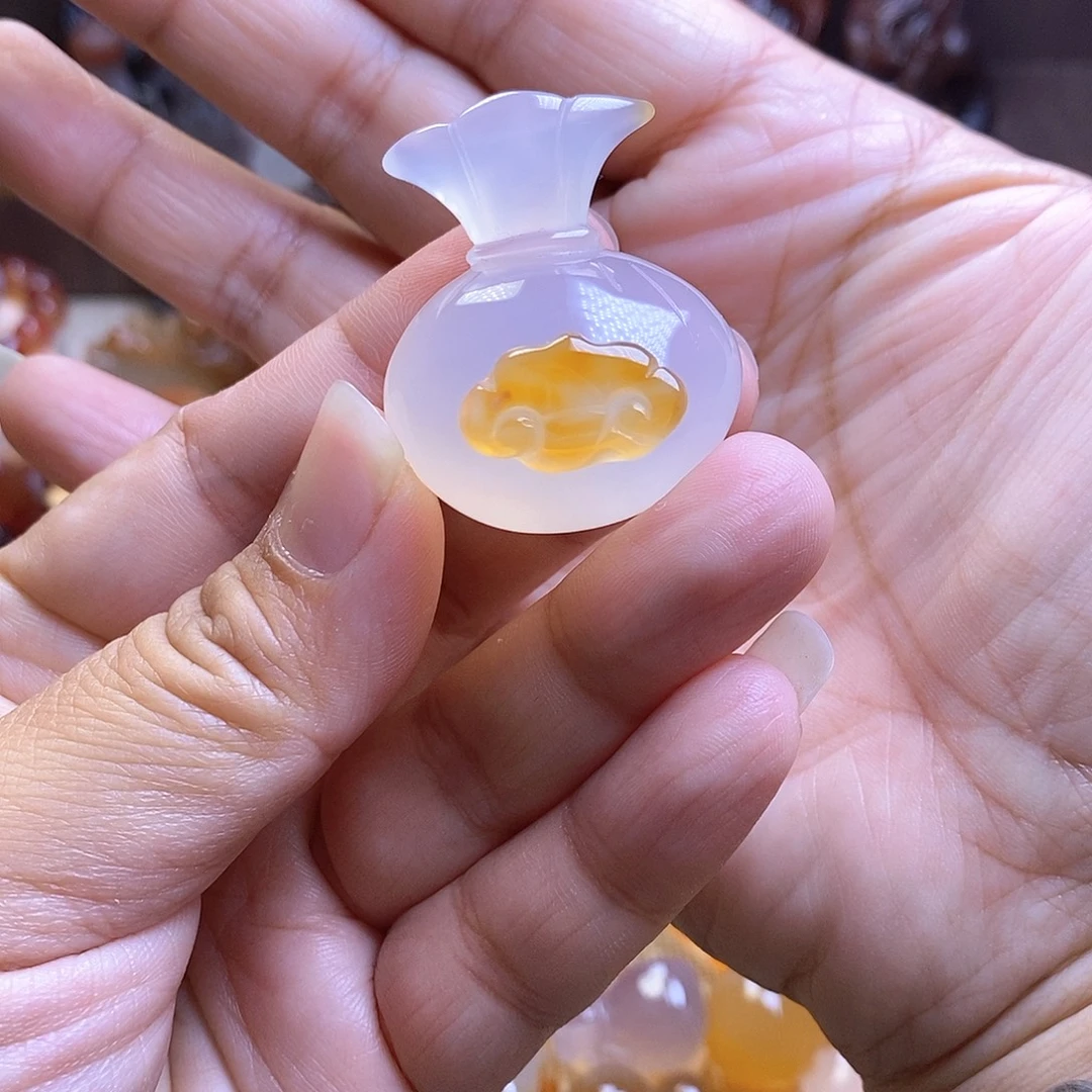 玛瑙/玉髓未镶嵌颈饰