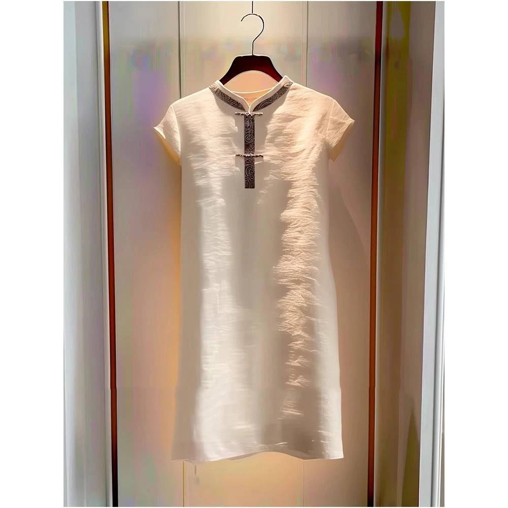 2025夏季新款气质超好看新中式国风小个子简单大方米色连衣裙子女