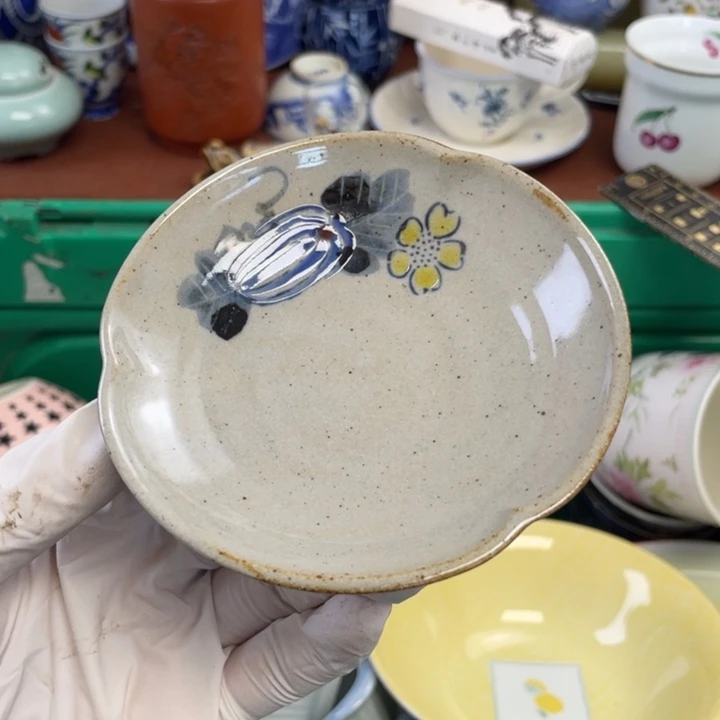 他家瓷器真美…开播了
