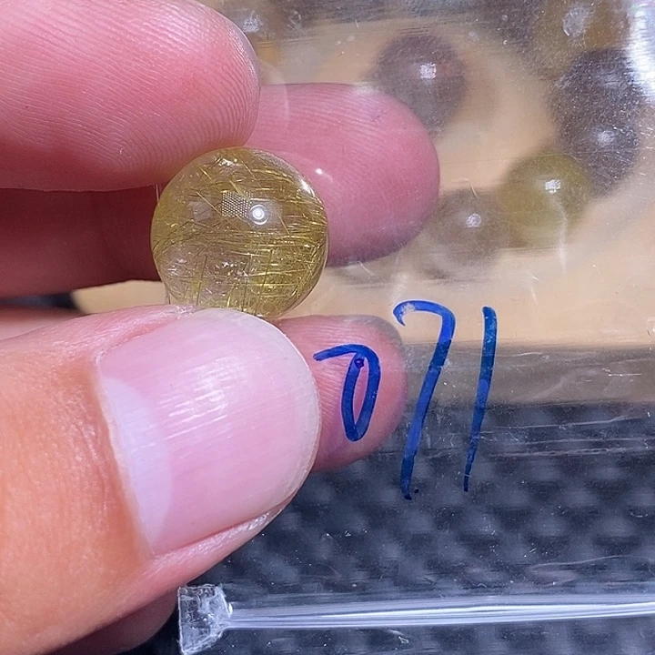 u***8未镶嵌手链发晶天然水晶手串