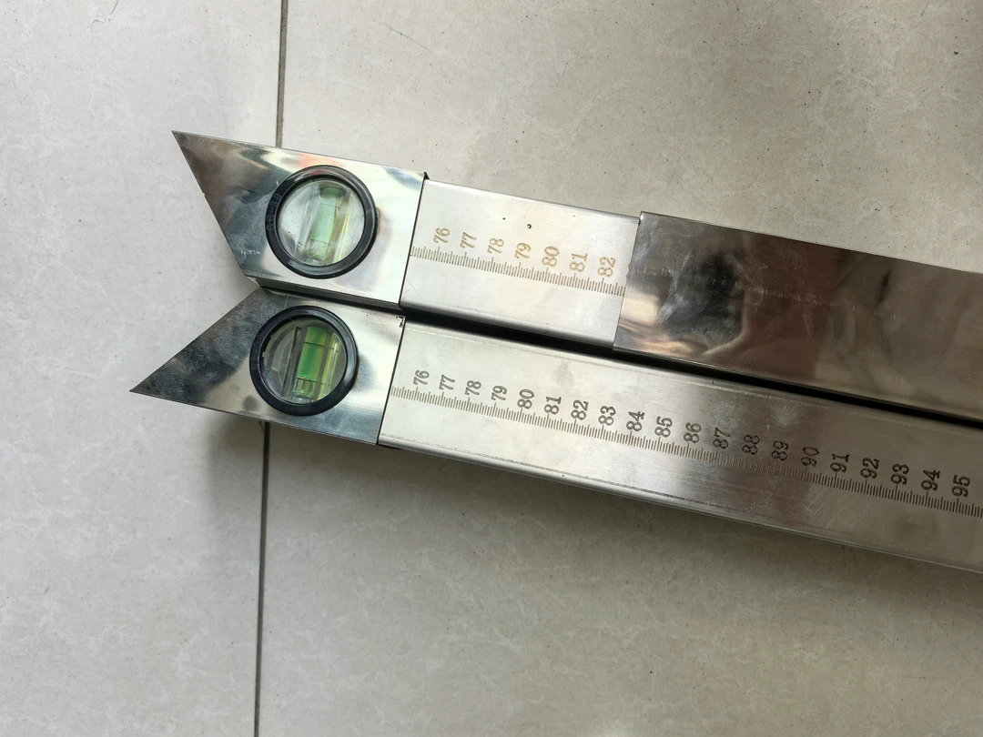 伸缩水平尺专业测量楼梯扶手小柱专用