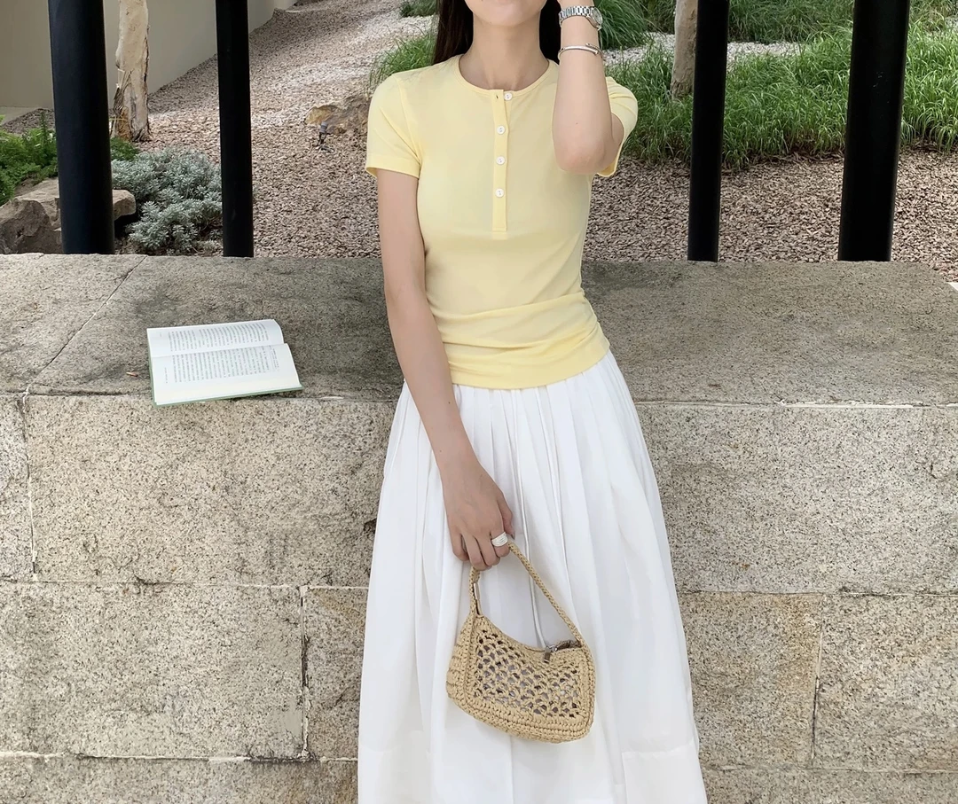 莹莹家精品服饰店时尚