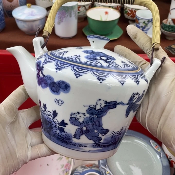 他家瓷器真美…开播了