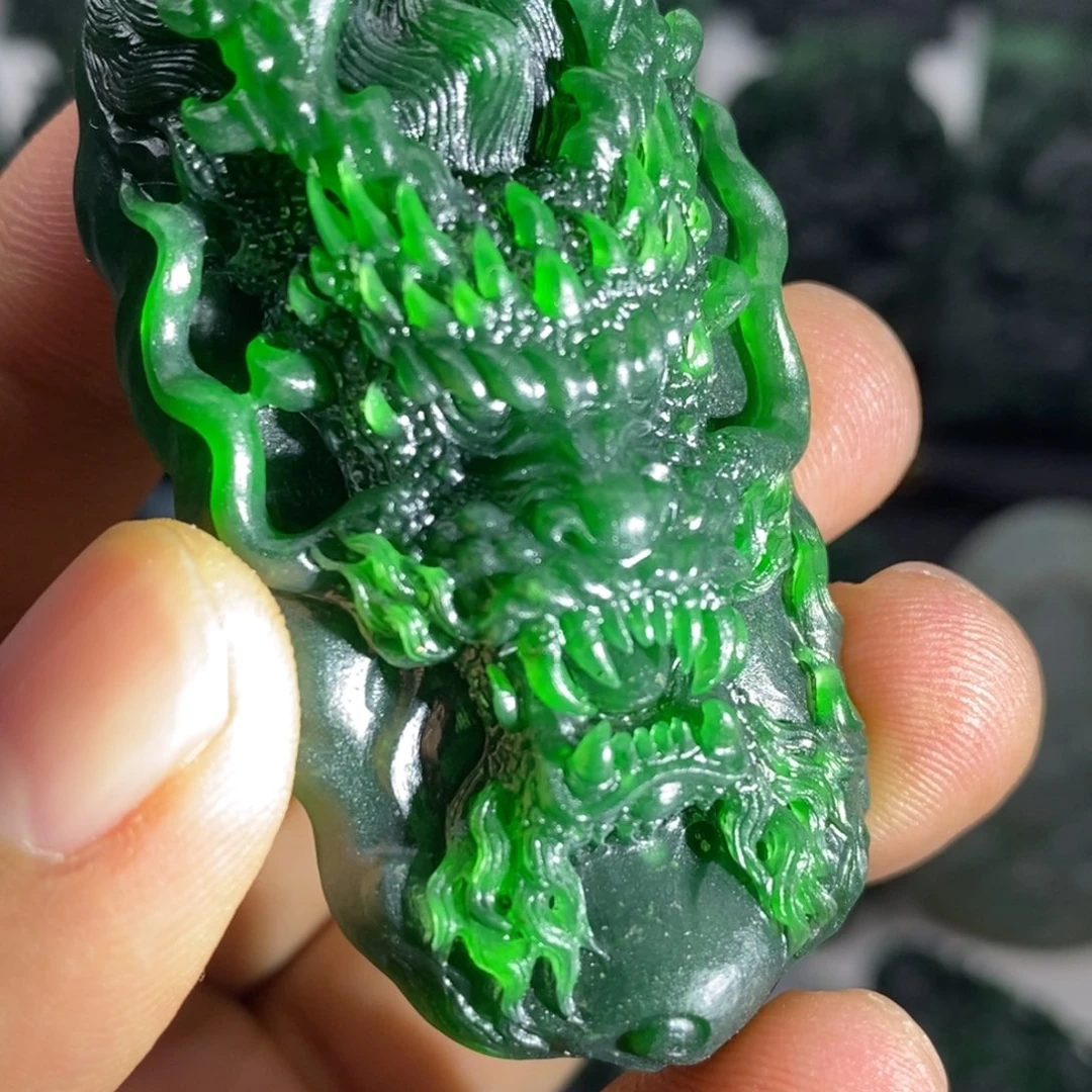 定制翡翠未镶嵌天然翡翠A货龙头龙牌