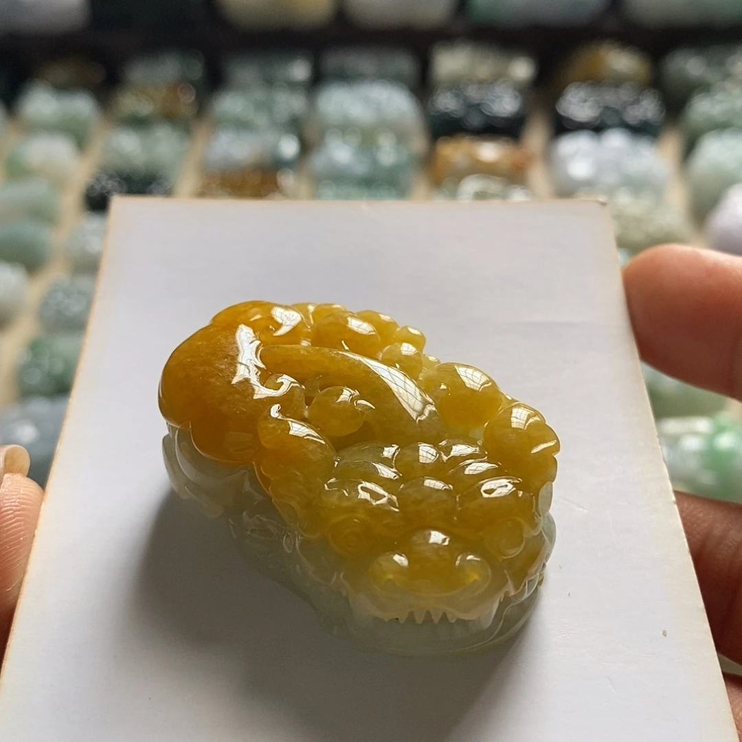颈饰未镶嵌翡翠天然翡翠貔貅吊坠