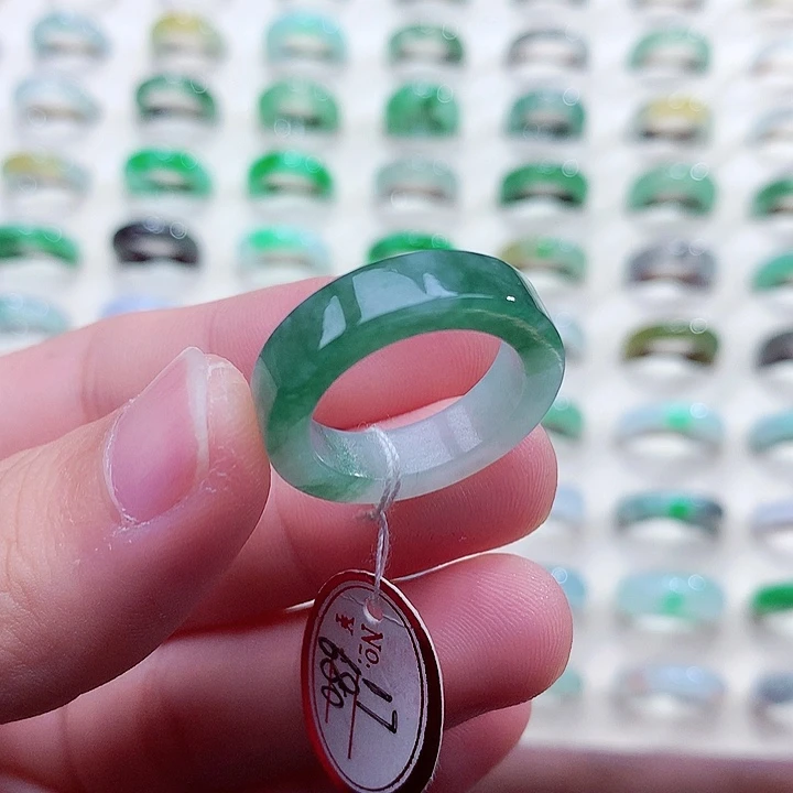 翡翠未镶嵌戒指17号