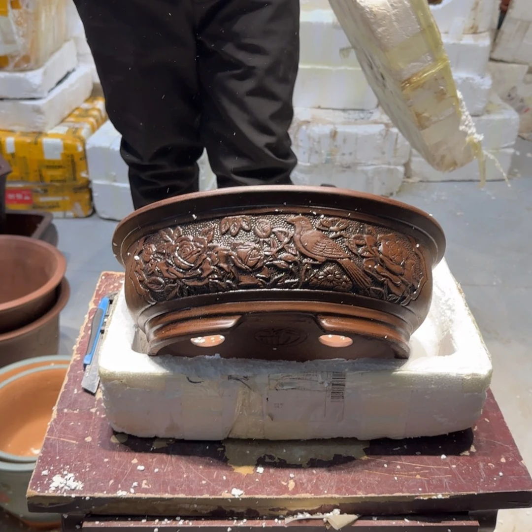 紫砂花盆瑕疵和瑕疵的