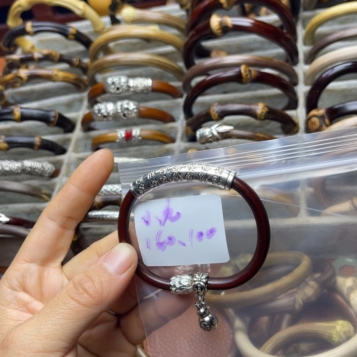 鸡翅木小*我们在这里