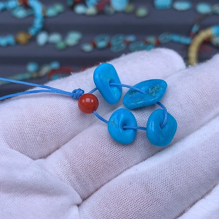 南红玛瑙未镶嵌珠宝奇石