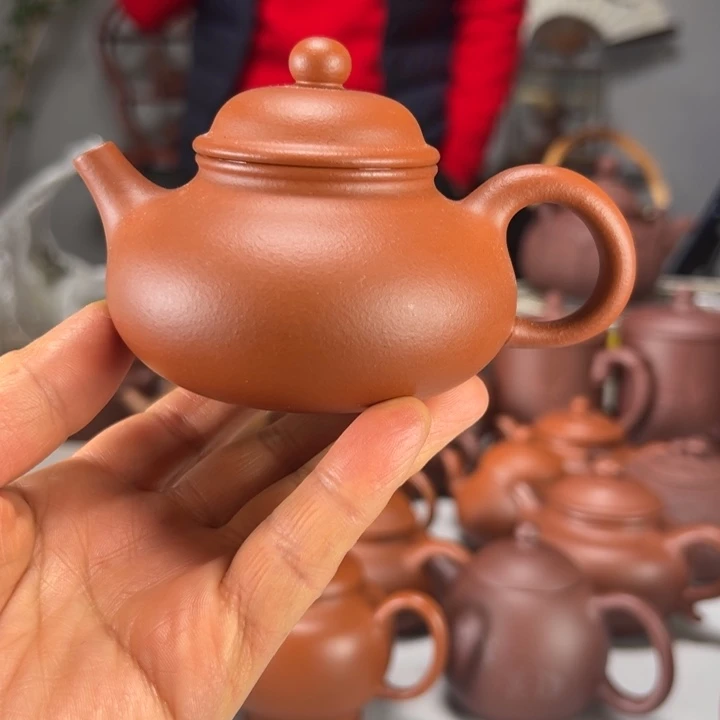 朱泥茶壶图****子小煤窑朱泥容天预定款