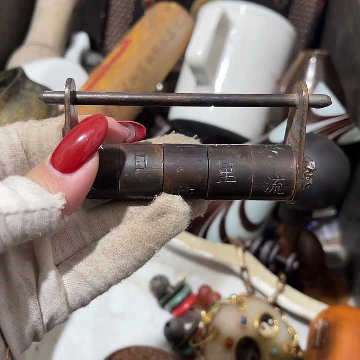 平***石羽毛一起看了电影看起来还是好