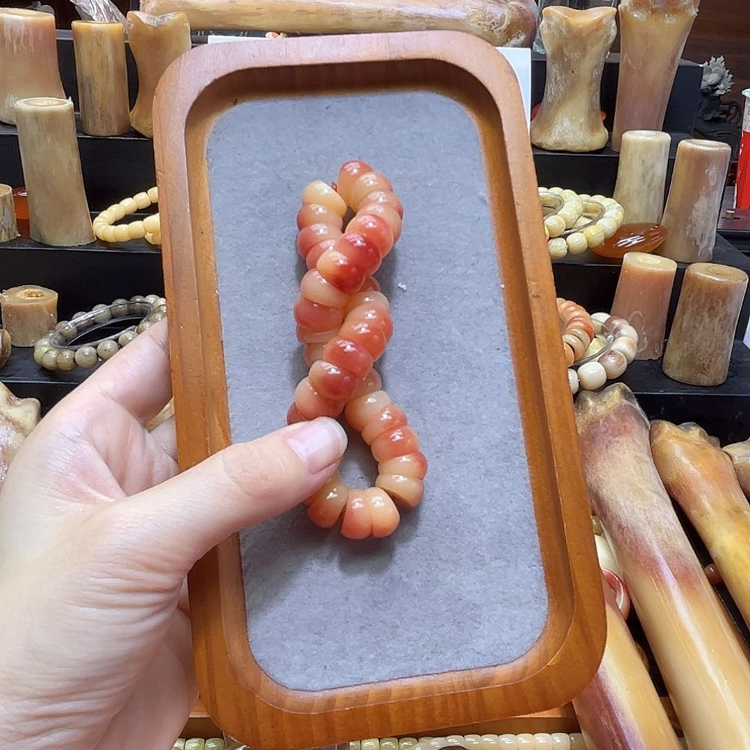 无非金属大肠手串