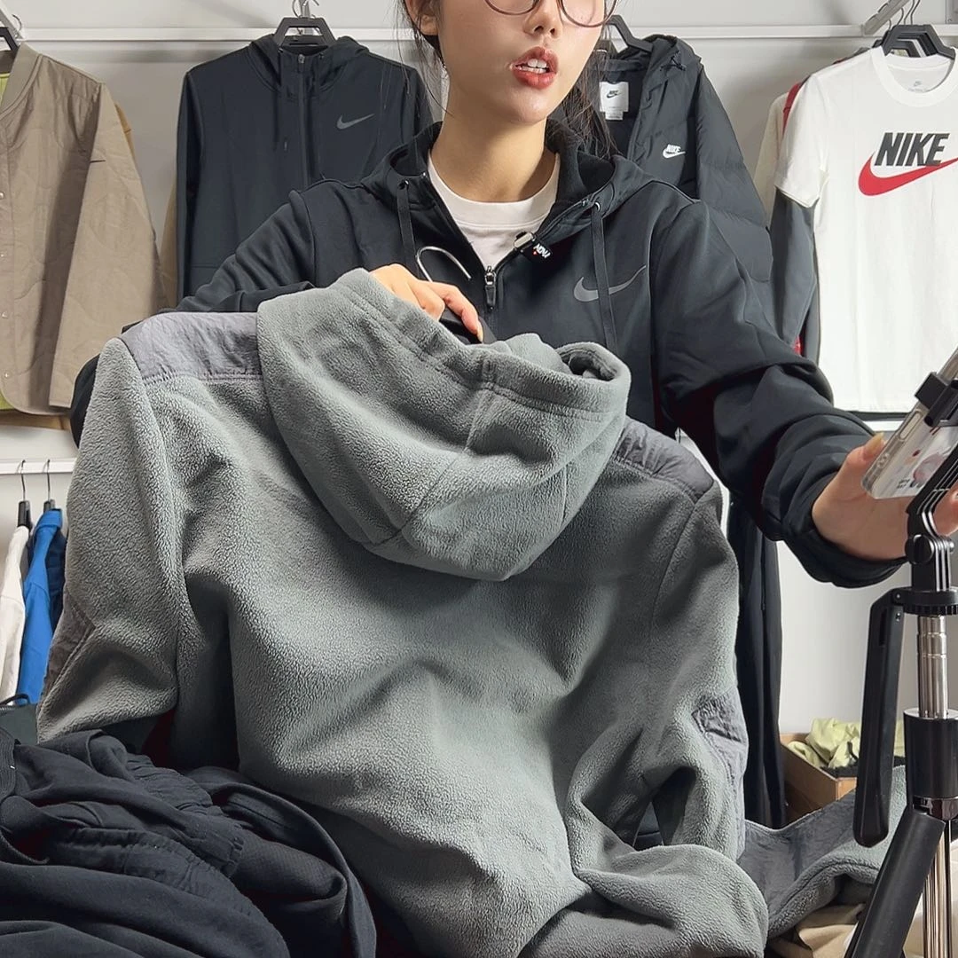 4883灰色M码不退换