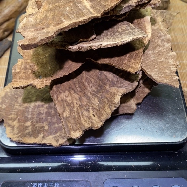 沉香碎屑沉香三**水板头