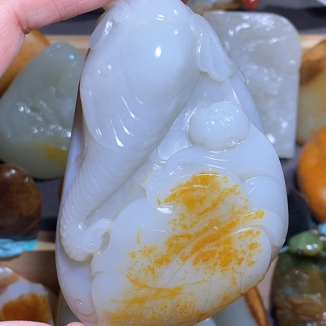 颈饰未镶嵌和田玉