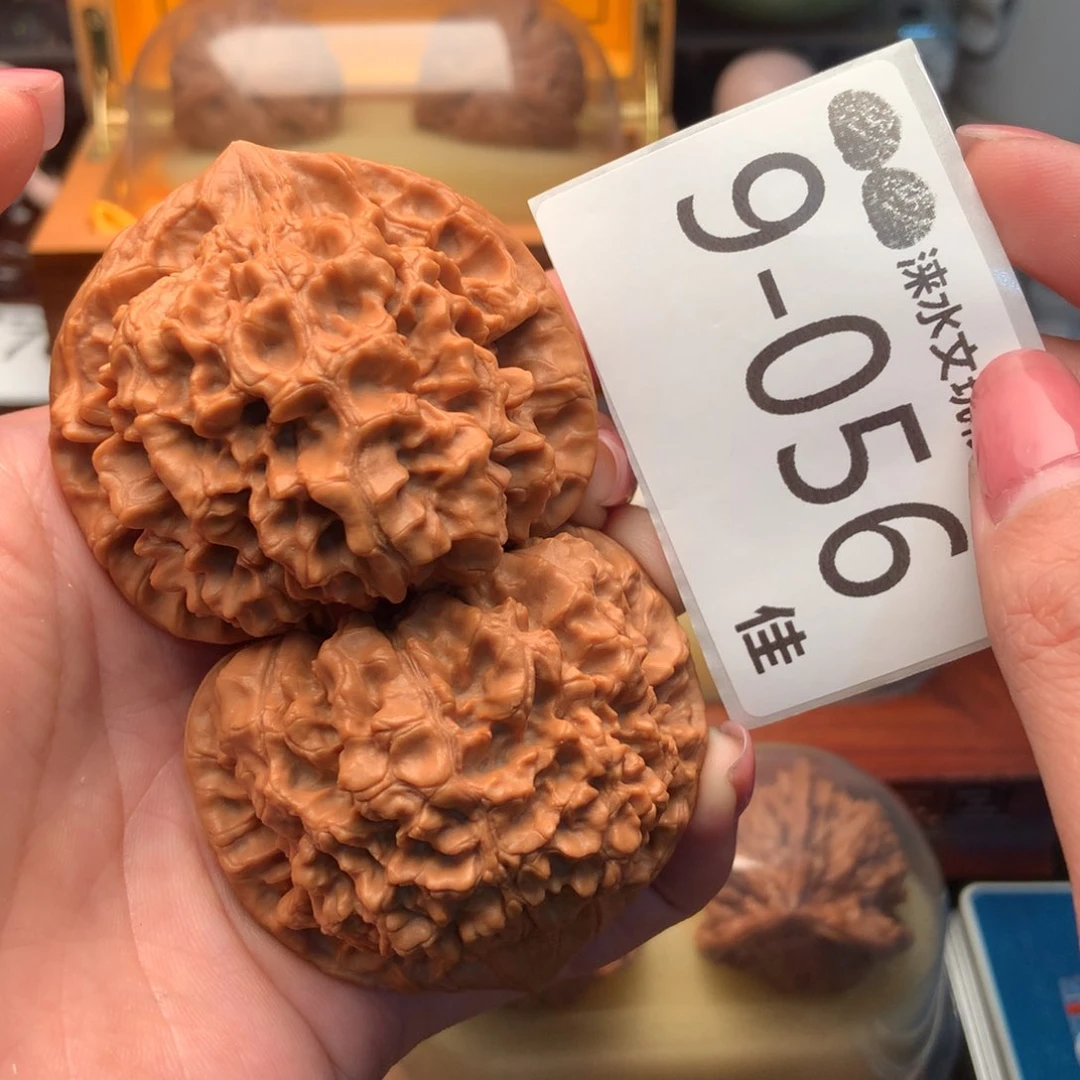 文玩核桃把件54官帽