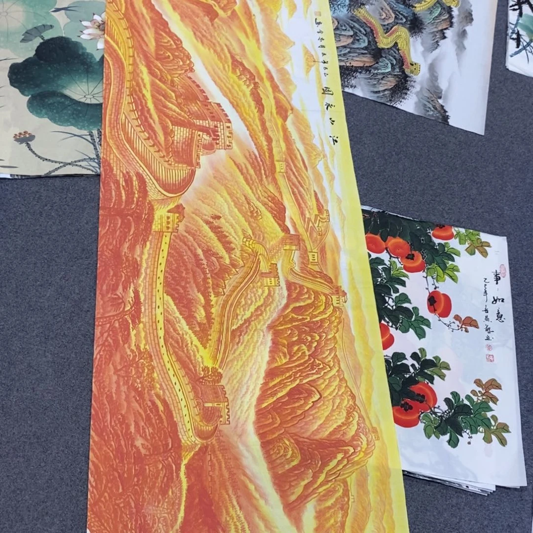国画在****上尺寸180✖️70小六尺纯手绘金长城
