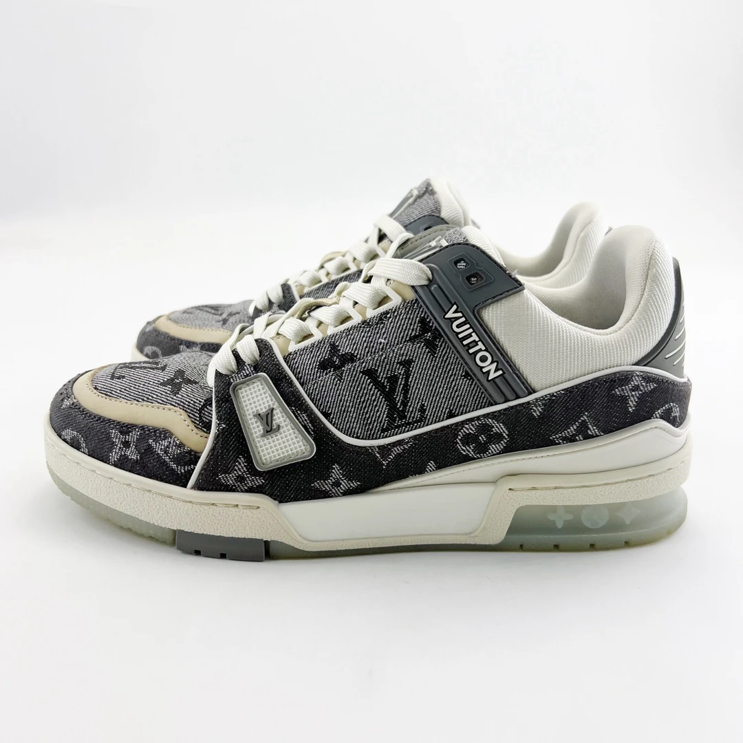 95新 LouisVuitton/路易威登 39.5码/白灰色牛仔板鞋/15789532