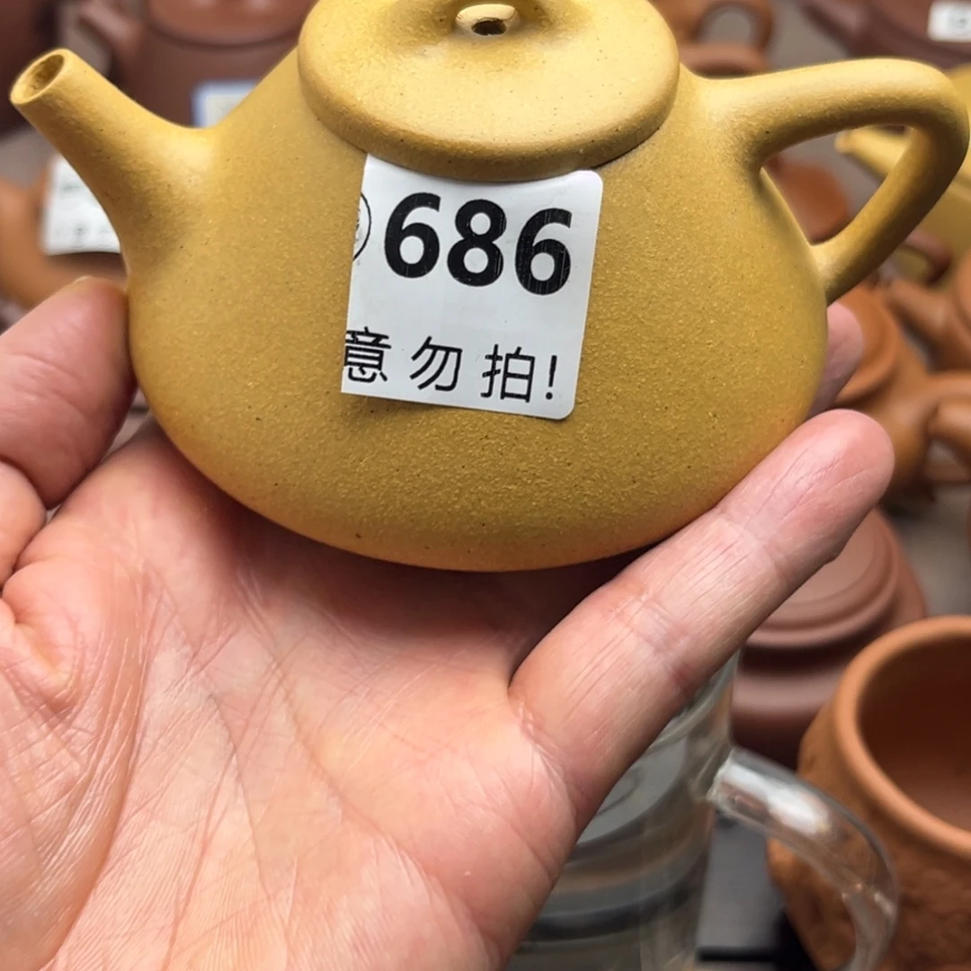 紫砂茶壶段泥180cc左右瑕疵