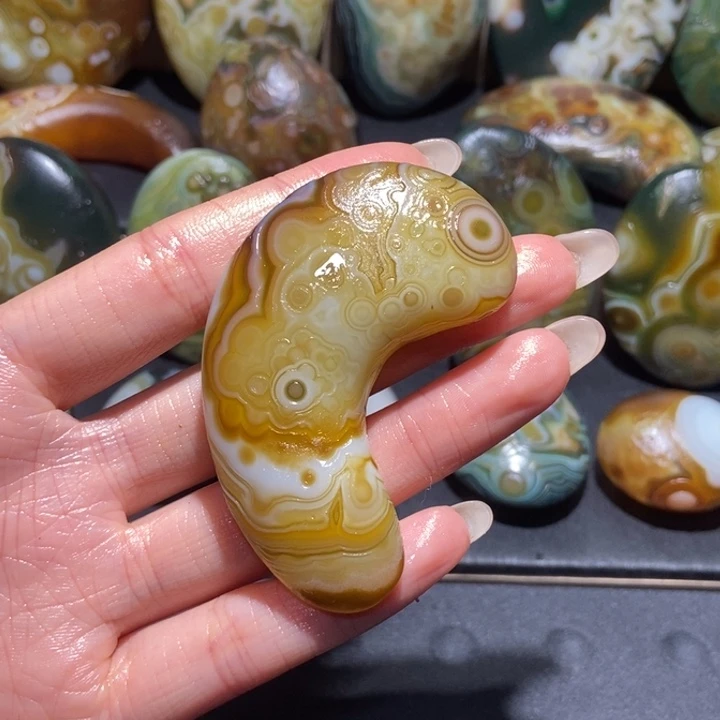 【闪购商品】未镶嵌玛瑙/玉髓珠宝奇石c c