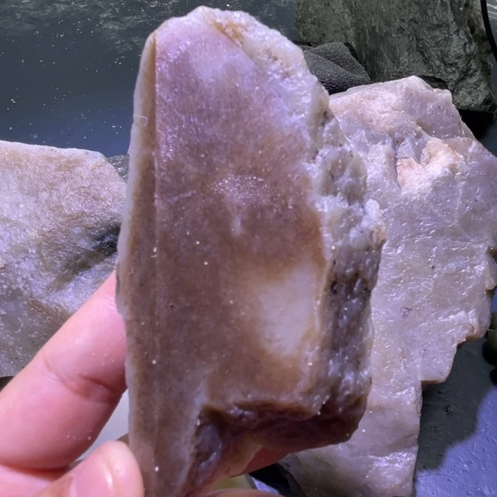 和田玉未镶嵌珠宝半成品