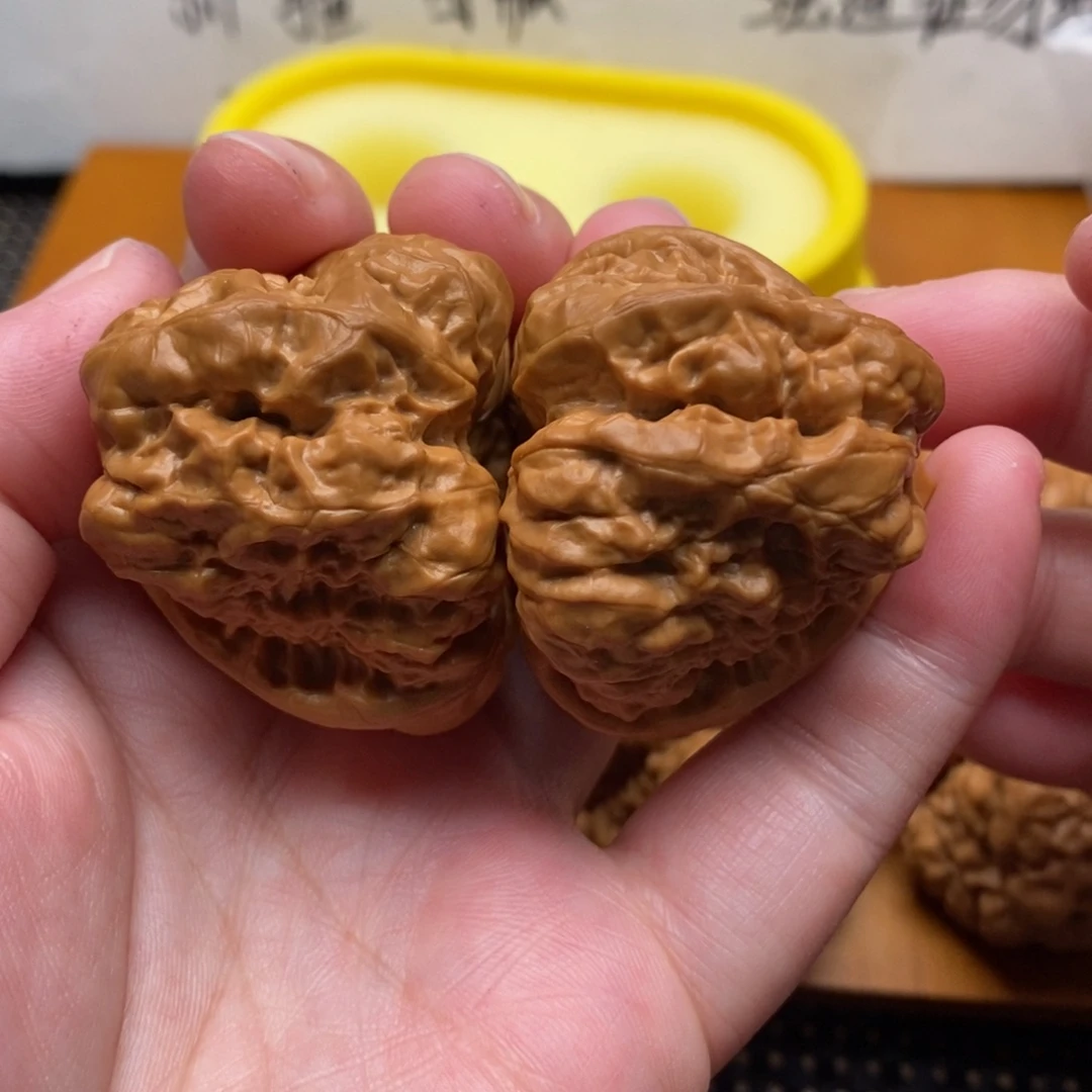把件文玩核桃三角边40左右