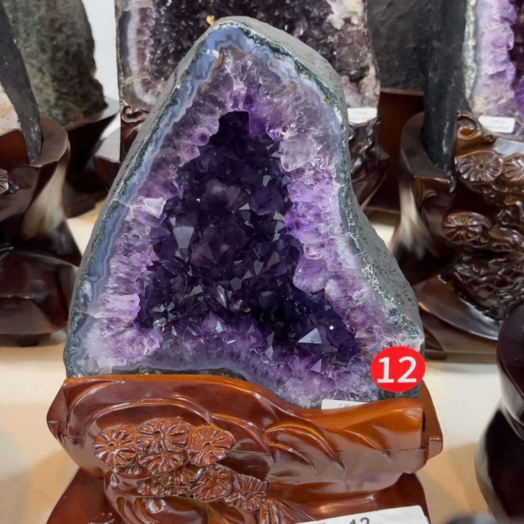 摆件紫晶未镶嵌水晶