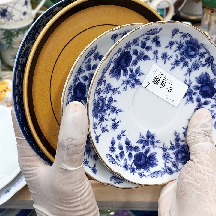 鹿屋家的美丽瓷器小**主