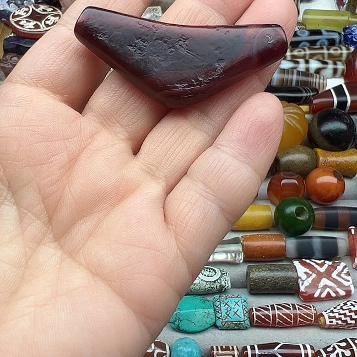 玛瑙/玉髓合金颈饰