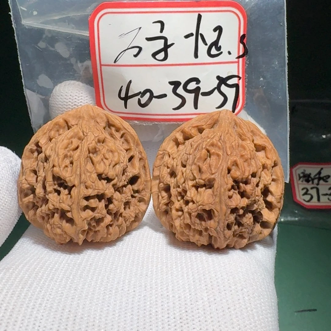 文玩核桃把件16号万字