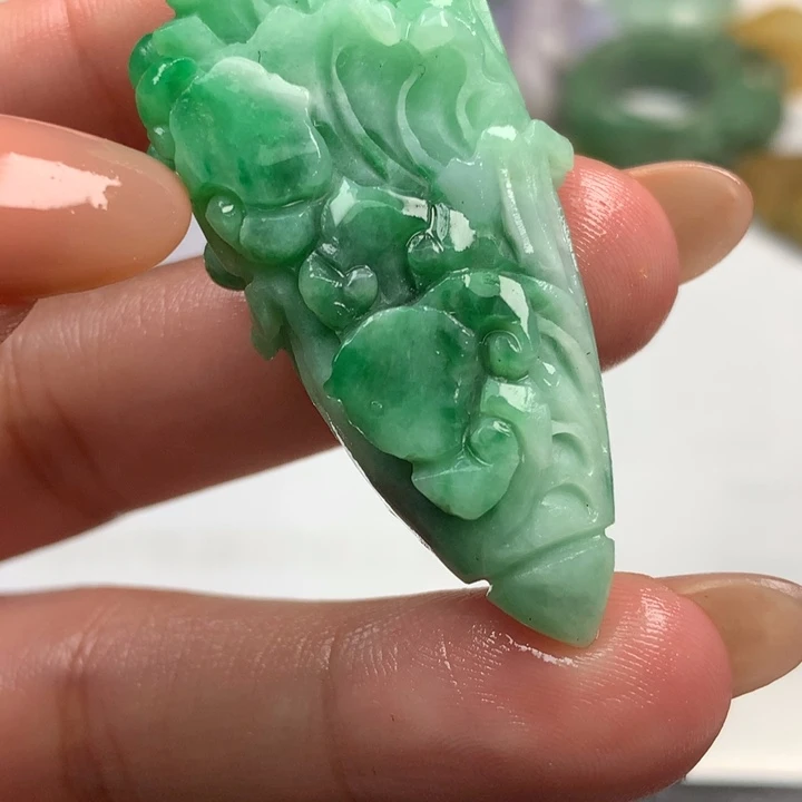 未镶嵌定制翡翠翡翠