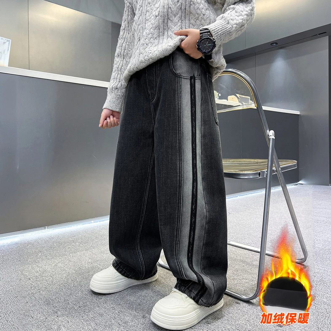 男童裤子加绒喷色牛仔裤冬款一体绒2025新款中大童宽松牛仔裤保暖
