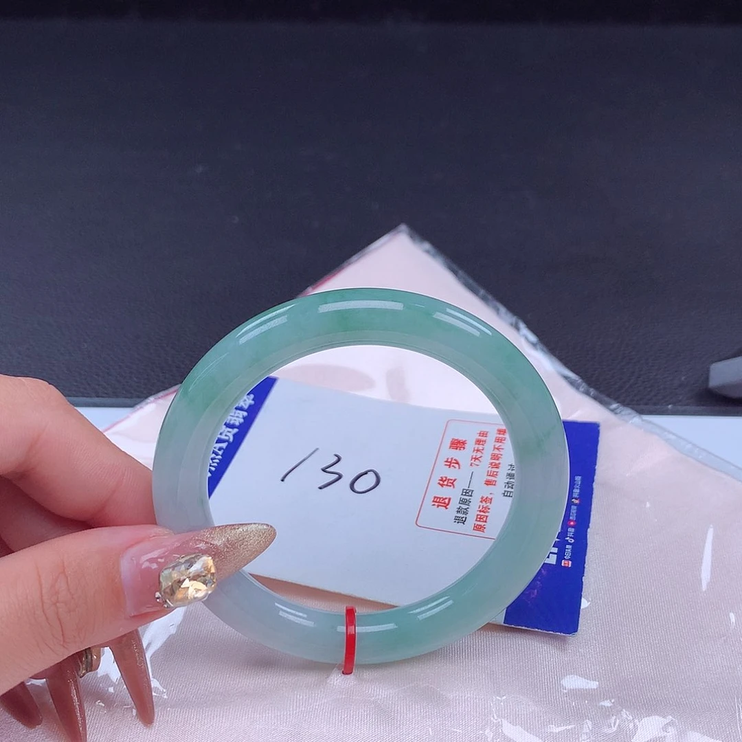 翡翠手镯未镶嵌手镯001739