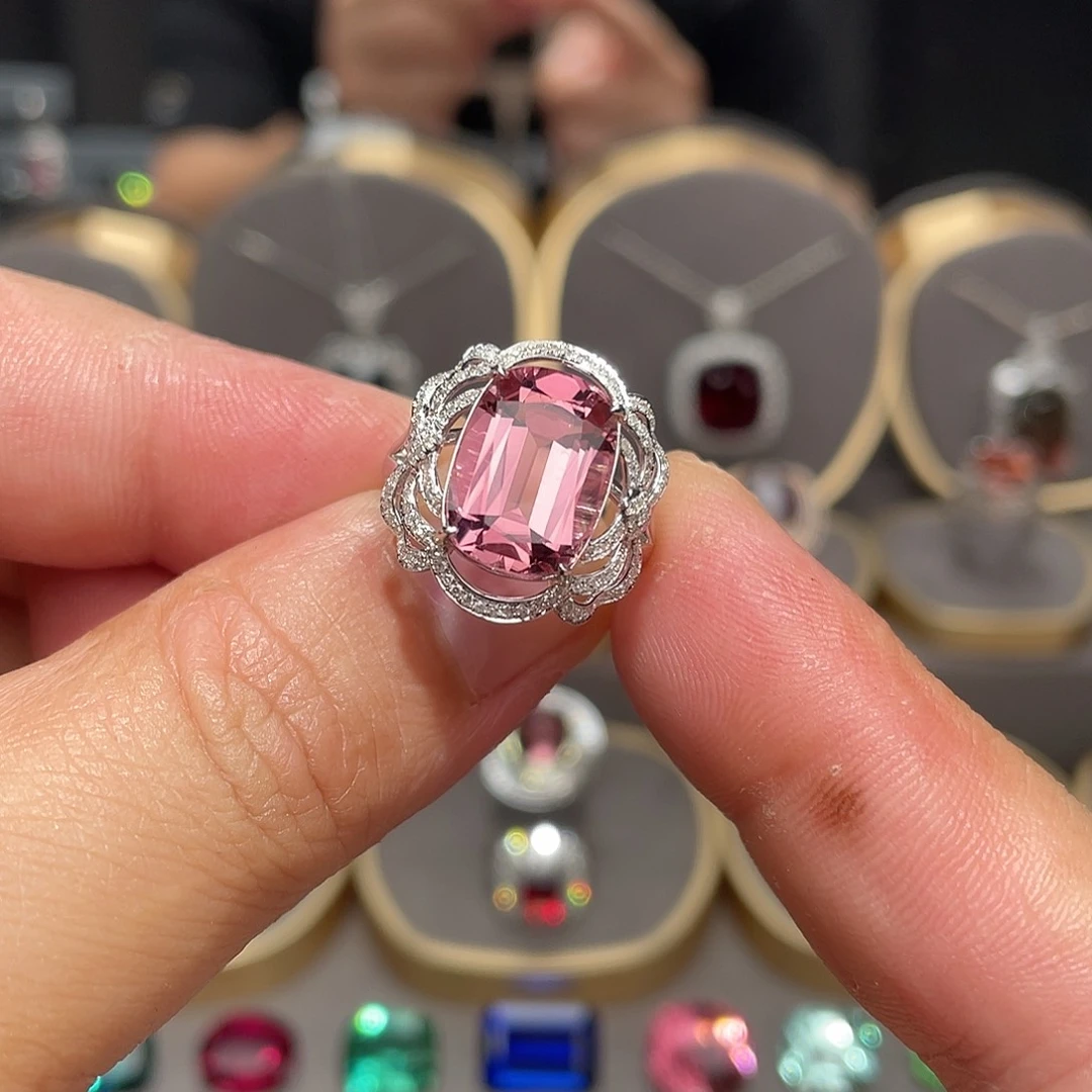 碧玺戒指18K金镶嵌5.84ct