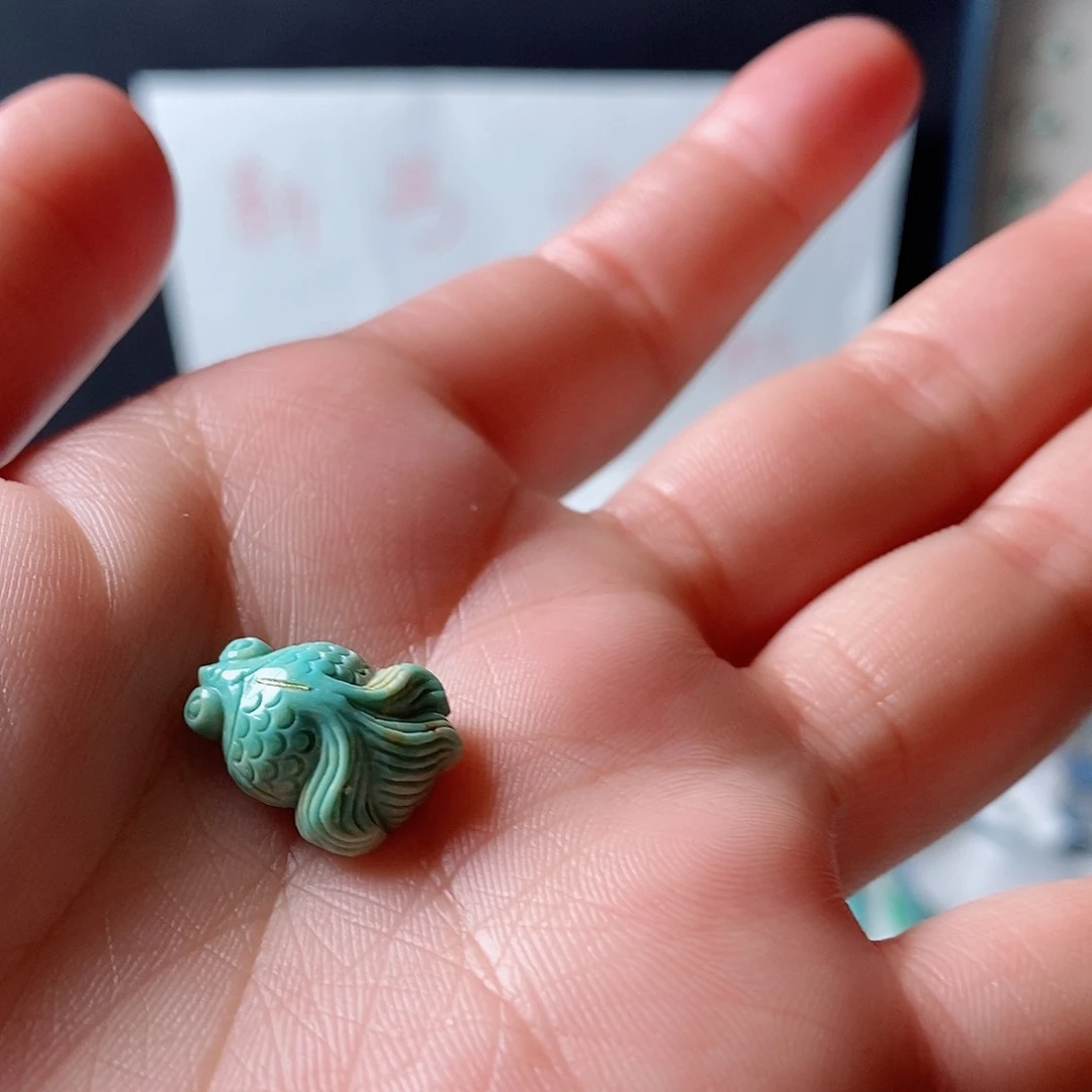 绿松石颈饰未镶嵌