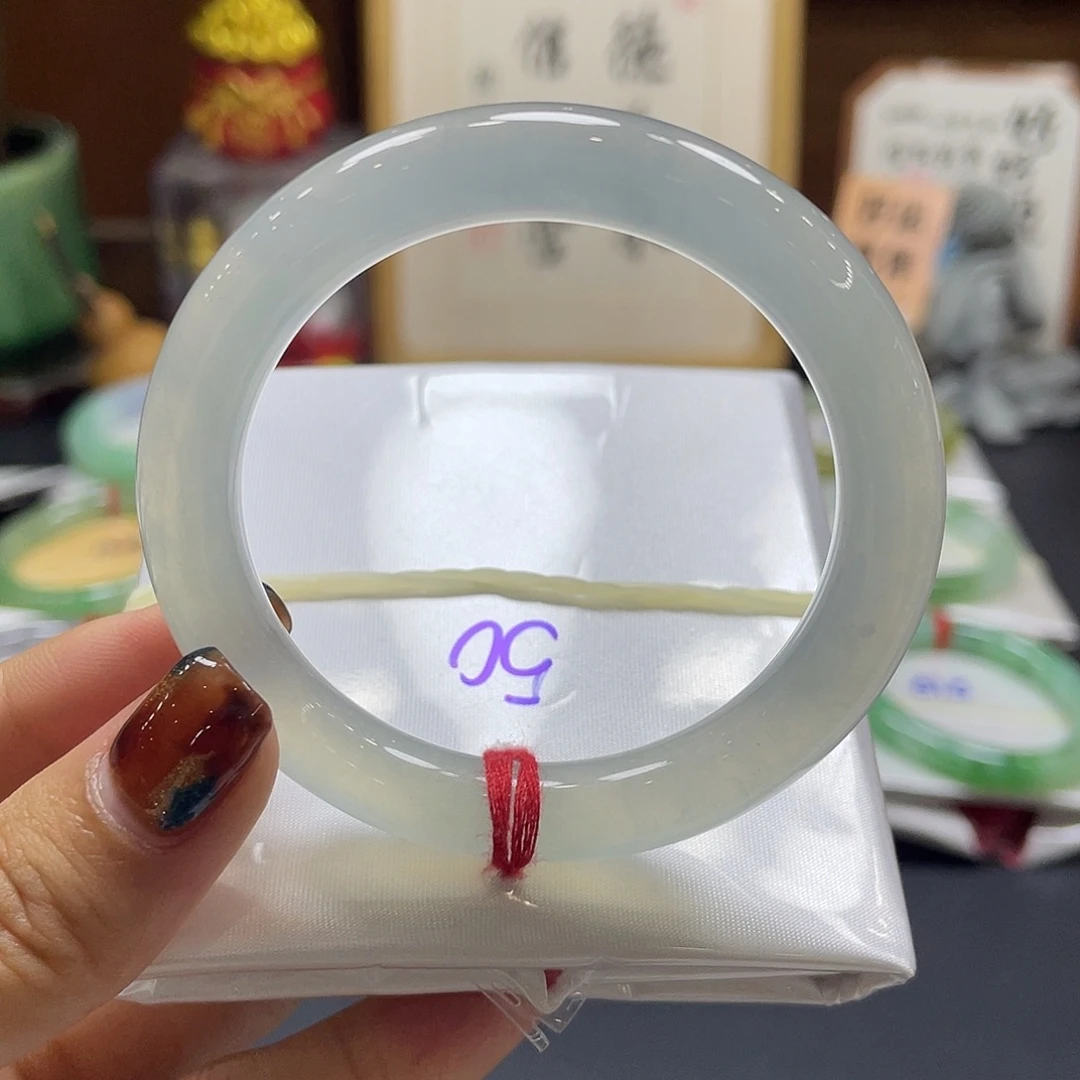 翡翠未镶嵌手镯48号