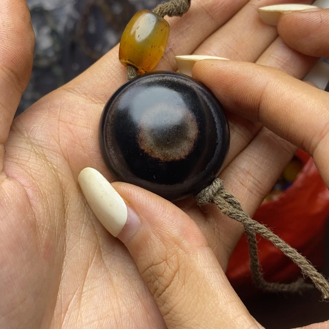 未镶嵌颈饰玛瑙/玉髓