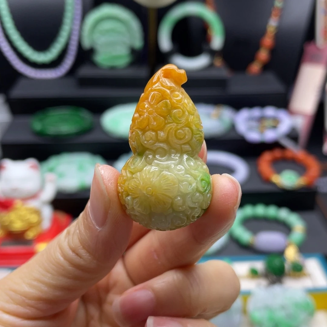 翡翠未镶嵌颈饰翡翠葫芦