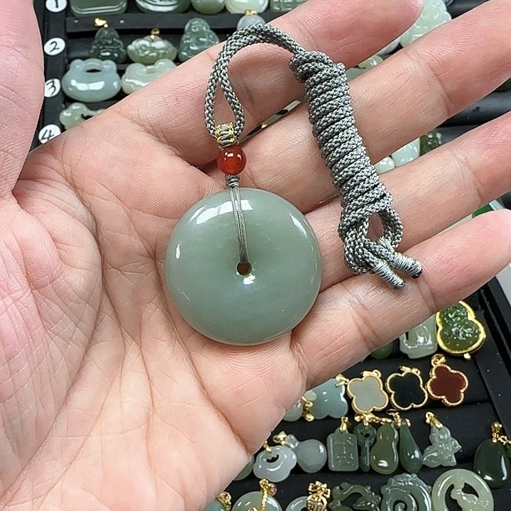 和田玉吊坠(不含链)未镶嵌剔***莹