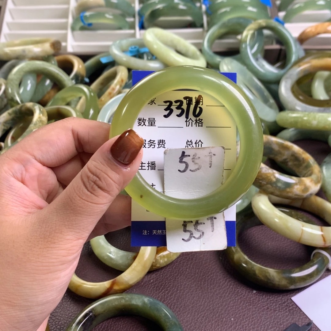 未镶嵌蛇纹石玉手镯3376