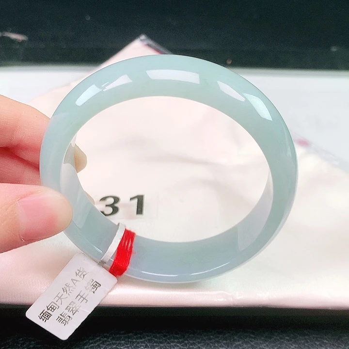 翡翠未镶嵌手镯631