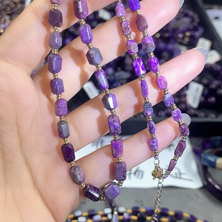 苏纪石（舒俱来）银S925镶嵌颈饰桃红丝绒