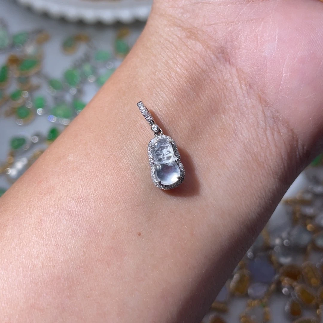 吊坠(不含链)18K金镶嵌翡翠